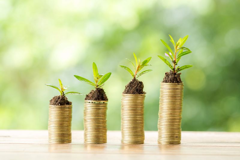 Saving ETF investments